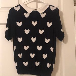 Sweater shirt with collar and heart detail